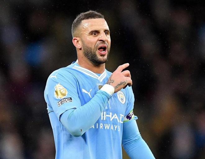 申花获得下赛季亚精联赛资格的一丝“理论希望”？2026赛季“多线平衡”必须重点考虑！（申花晋级下季亚精联仍存理论可能，2026赛季多线平衡须列为重点）