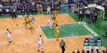 欧冠第6轮战报：阿森纳全胜领跑，拜仁国米等豪强分列前八（欧冠第6轮综述：阿森纳六战全胜居首，拜仁国米等豪门跻身前八）