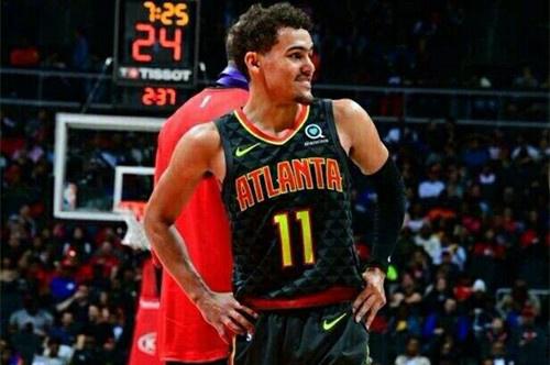 科沃德全场表现抢眼，贡献23分14板（科沃德火力全开，砍下23分14篮板）