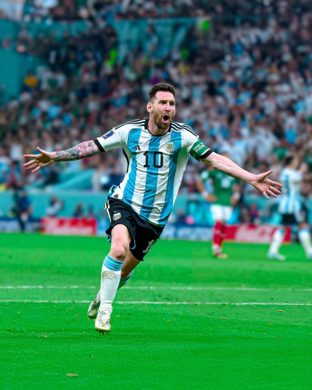 足球周刊：重返国足是刘若钒的愿望，殷切期待完成A级赛首秀（足球周刊：刘若钒盼回归国足，渴望迎来A级赛首秀）