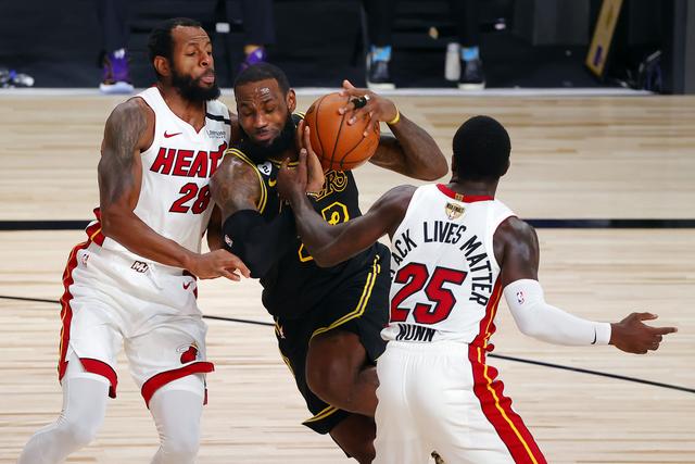 德国杯前瞻：柏林联合体能占优盼爆冷，拜仁欲报金身被破之仇（德国杯前瞻：柏林联合凭体能优势冲击冷门，拜仁欲报金身告破之仇）