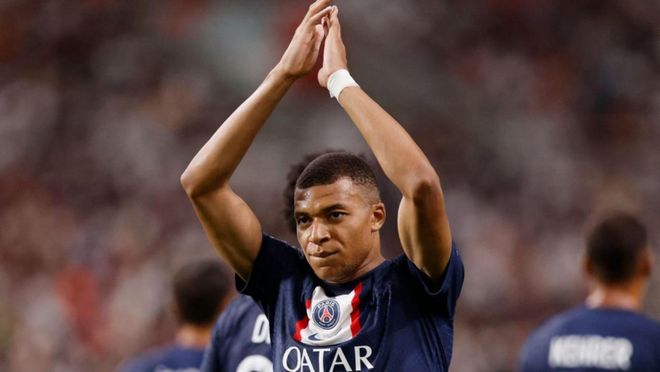 TA：巴萨出售内马尔所挣的钱本可用来改善财务，却被挥霍一空（TA：巴萨卖内马尔所得本可改善财务，最终却被挥霍殆尽）