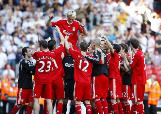 🎮布达佩斯Major：黑色闪光隐身，黑豹1-2遭NaVi爆冷淘汰（🎮布达佩斯Major冷门：黑色闪光迷失，NaVi 2-1送黑豹出局）