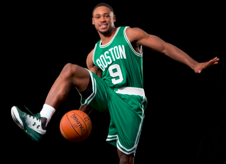 篮协负责人谈世预赛：将直面问题不逃避，为后续备战奠定基础（篮协负责人谈世预赛：正视问题不回避，为后续备战打牢基础）