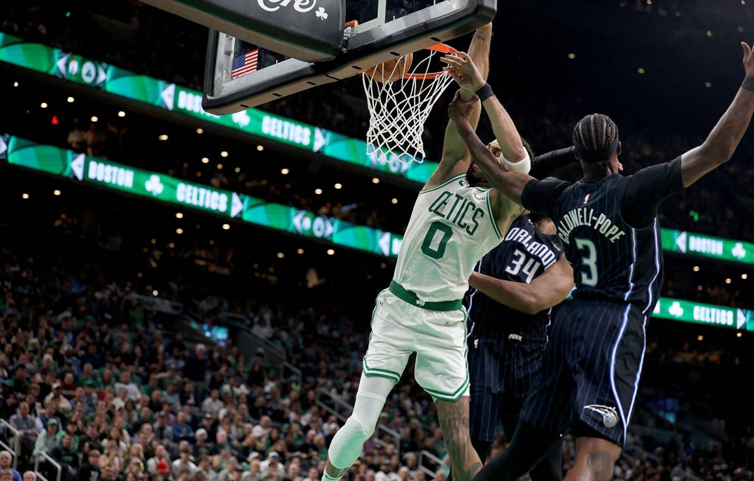 布冯：尤文选择斯帕莱蒂是最好的补救方案，对图多尔感到遗憾（布冯称尤文任命斯帕莱蒂是最佳补救，并为图多尔感到遗憾）