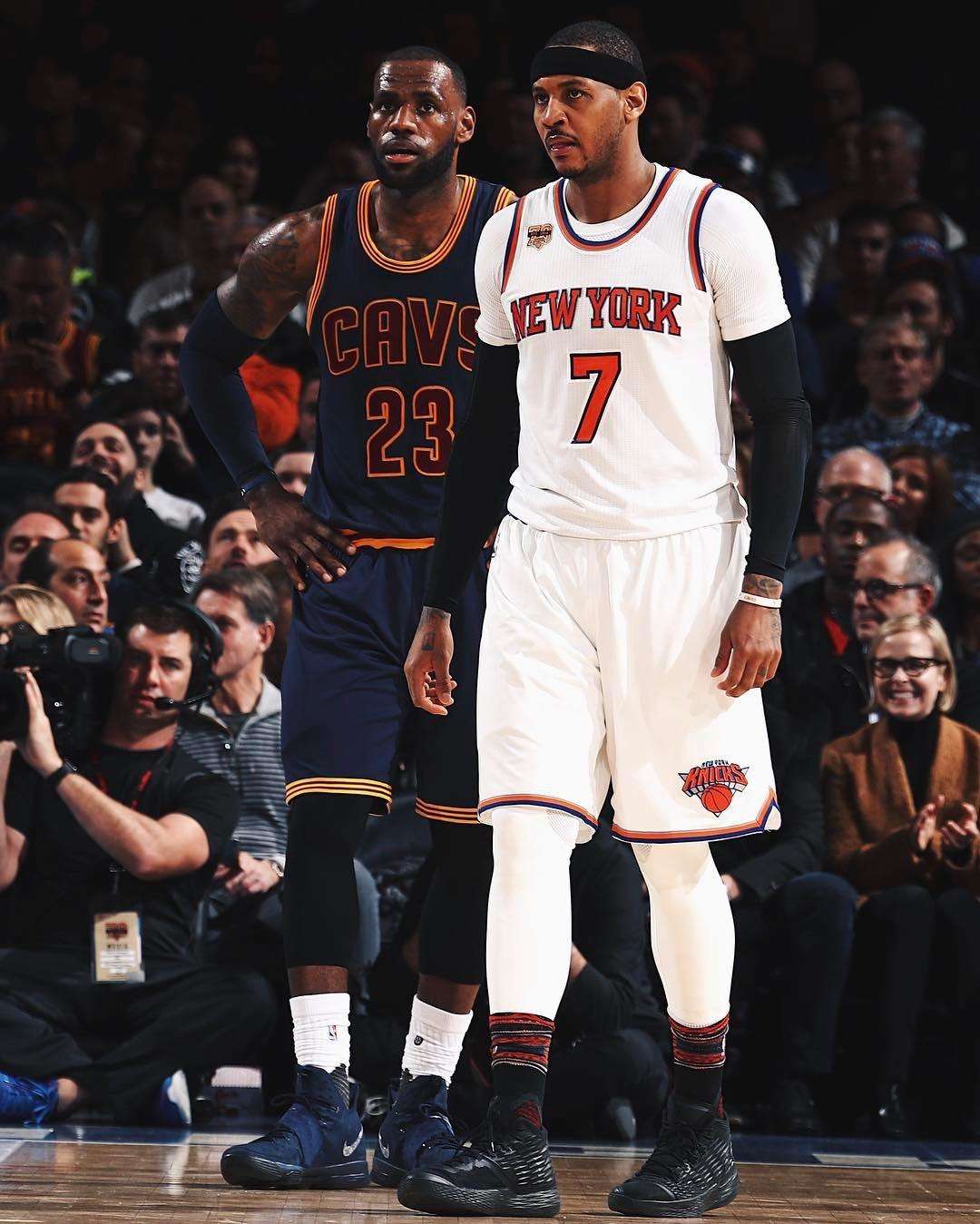 魔鬼主场！拜仁在欧冠小组赛／联赛阶段主场已连续37场不败（拜仁主场如堡垒：欧冠小组赛与联赛已连续37场不败）